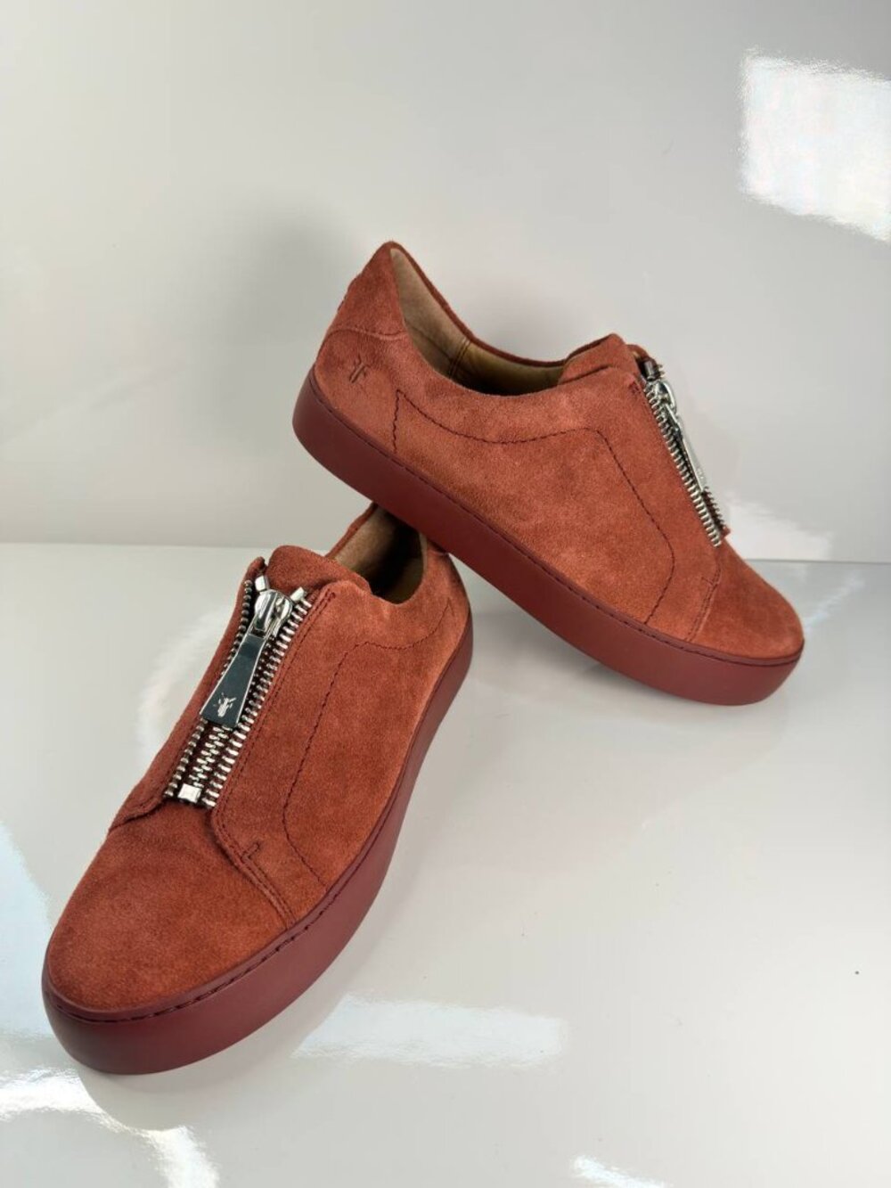 Frye Women’s Suede Sneakers – Size 8M – Premium Quality